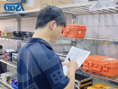 Dịch vụ bảo trì và bảo trì thiết bị